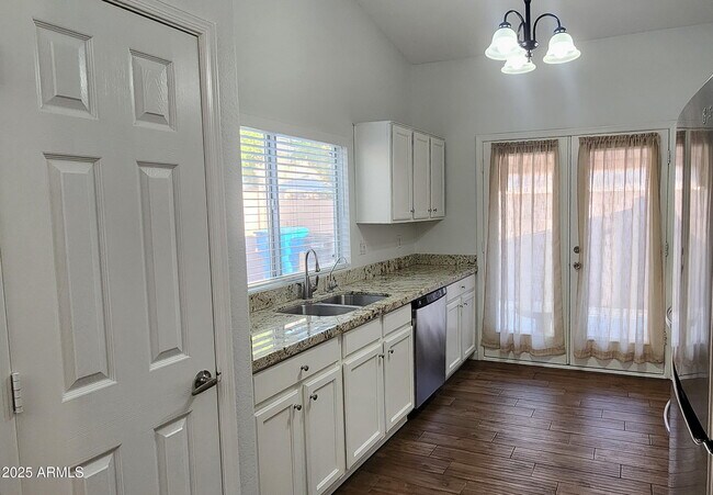 Foto del edificio - 20413 N 30th Pl