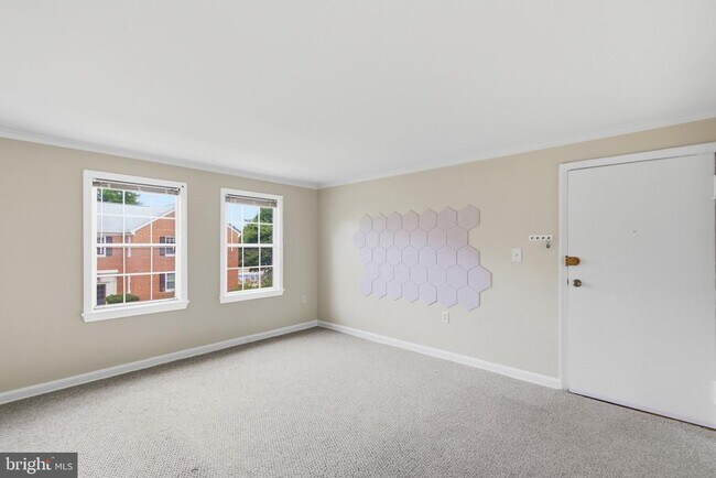 Foto del edificio - 6704 W Wakefield Dr