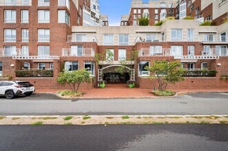 Building Photo - 75 Cambridge Pkwy
