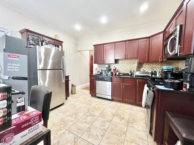 Foto del edificio - 5 Iroquois St