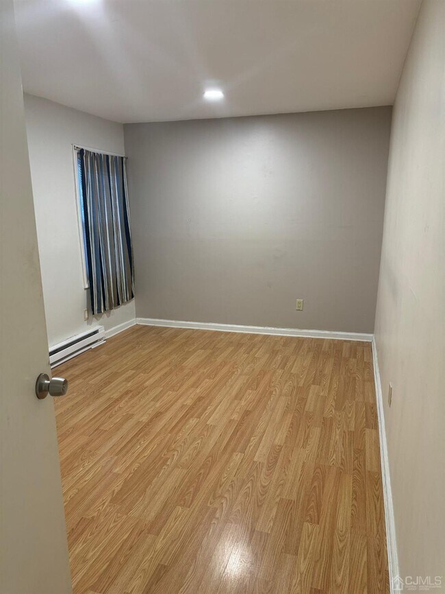 Building Photo - 108 NJ-35