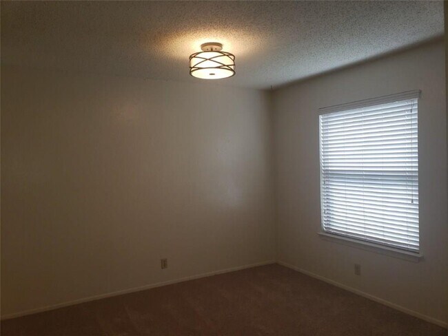 Foto del edificio - 13212 Rampart St