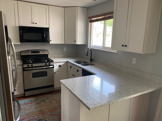 Building Photo - 13542 Hazel Pl