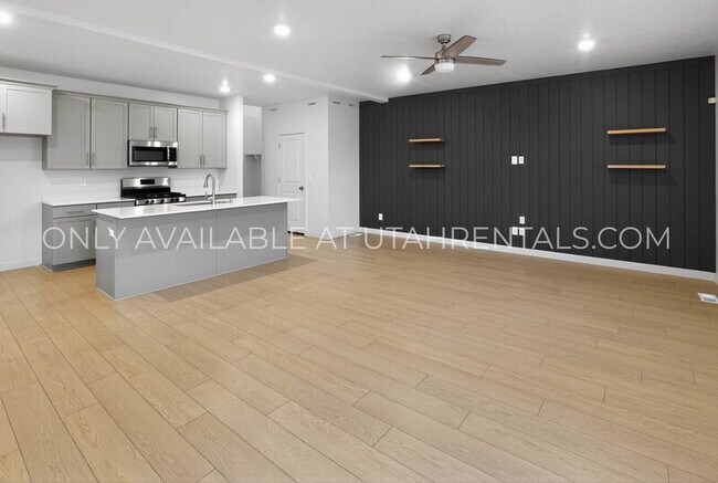 Building Photo - 626 W 1330 S