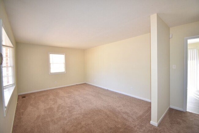 Building Photo - Coming Soon: 3 Bedroom and 1.5 Bath Home- ...