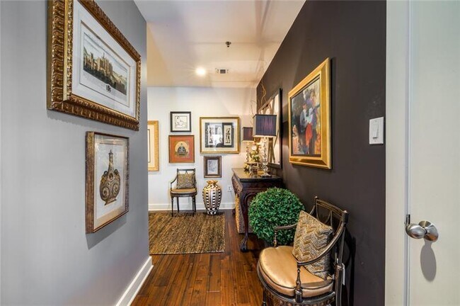 Foto del edificio - 845 Spring St NW