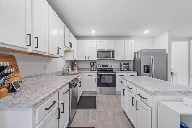 Foto del edificio - 82 American Ct