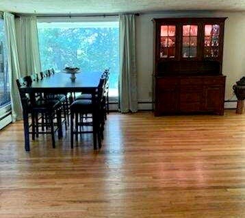 Living room - 79 Sherwood Dr