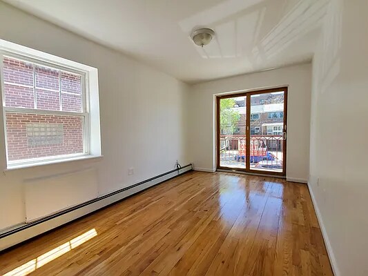 Building Photo - 55-38 97th Pl
