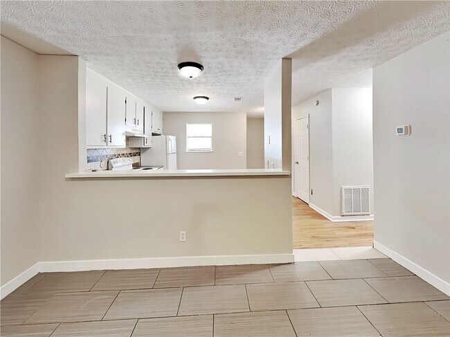 Foto del edificio - 1289 Knoll Ct NW