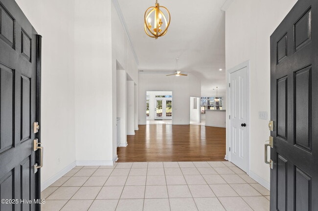 Foto del edificio - 943 Sandpiper Bay Dr SW