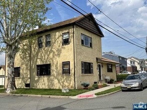 Building Photo - 87 Miller Ave