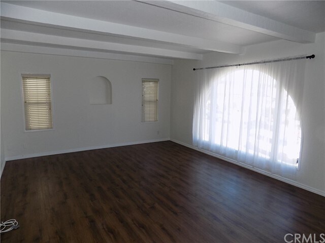 Building Photo - 1123 W 18th St