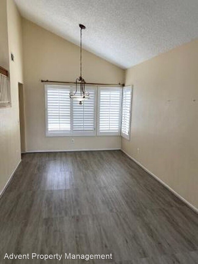 Building Photo - 4 br, 3 bath House - 5239 Kingswood Court