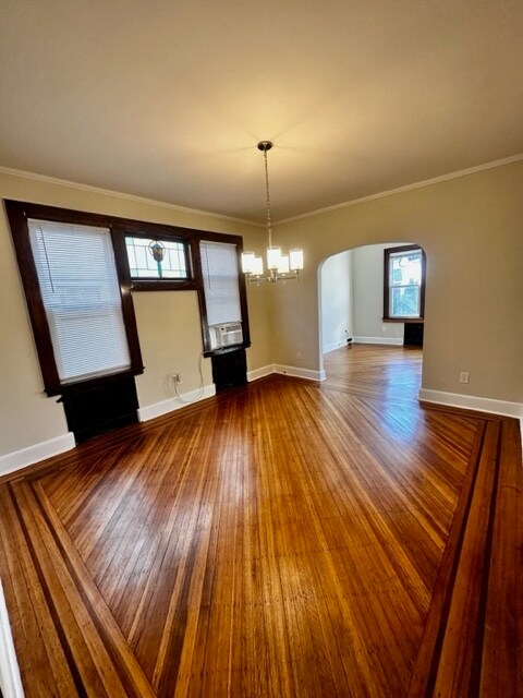Foto del edificio - 228 Laurel Ave