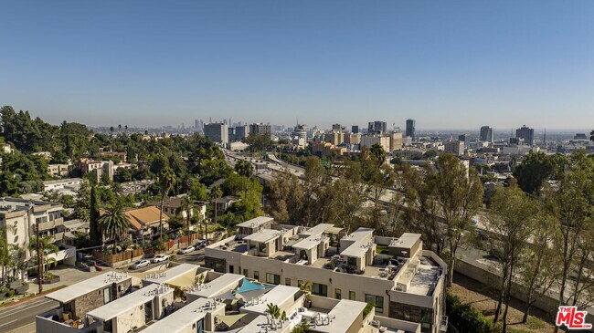 Building Photo - 2111 N Cahuenga Blvd