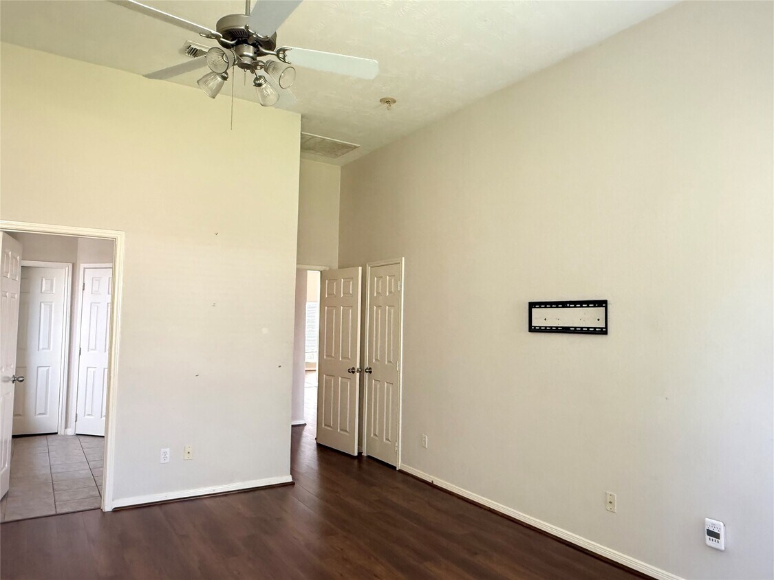Foto del edificio - 11605 Bay Ledge Dr