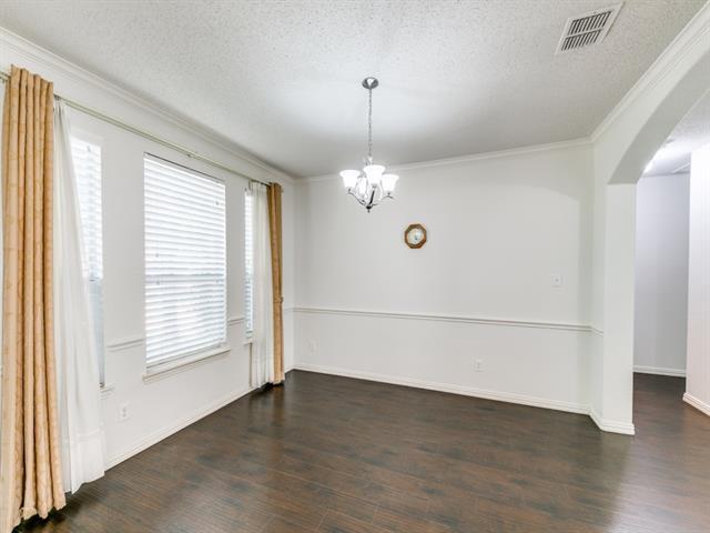 Foto del edificio - 8317 Spring Valley Ln