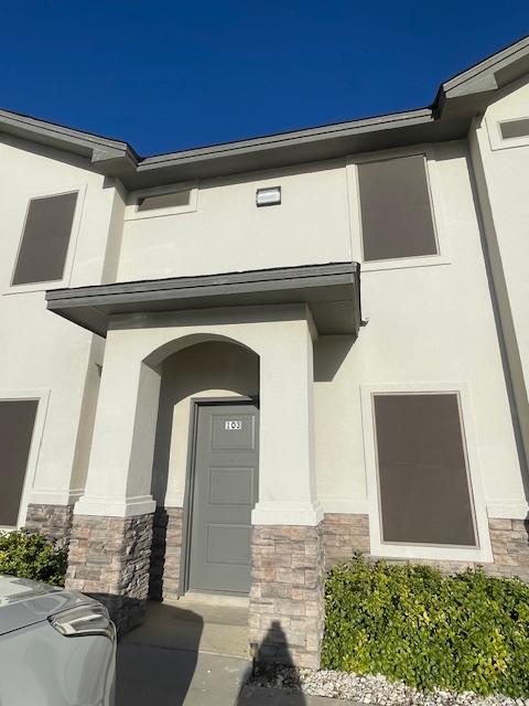 Building Photo - 7209 Rocio Dr