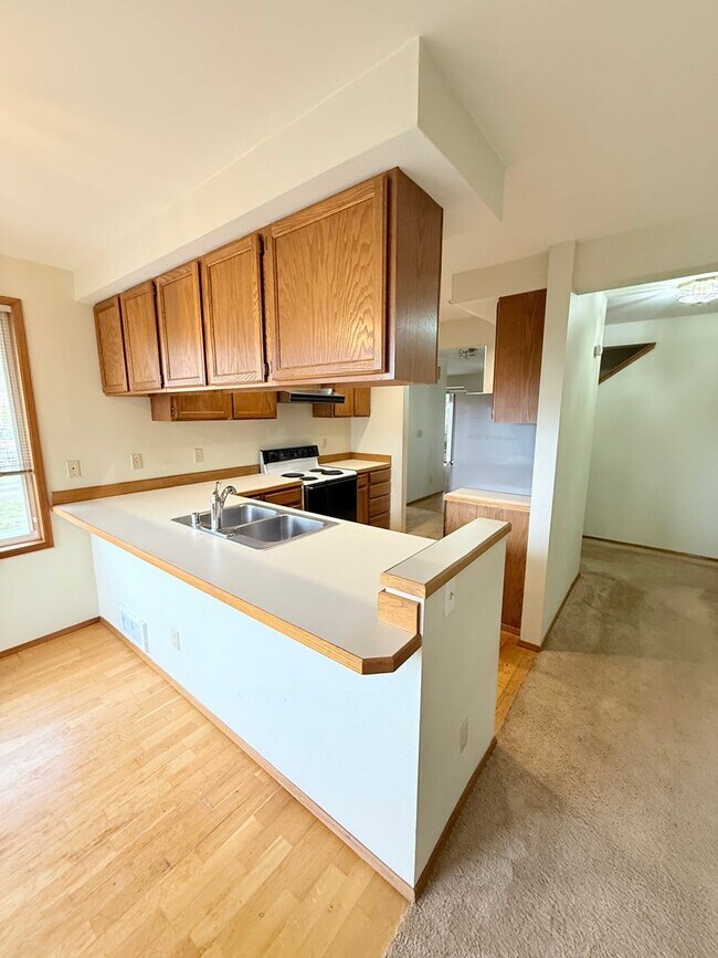 Foto del edificio - Spacious home close to Silverdale.