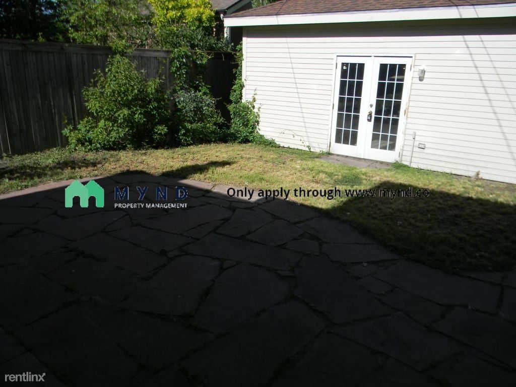 Building Photo - 3 br, 1 bath Apartment - 453 N Downing St 453