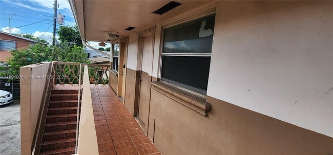 Foto del edificio - 664 W 29th St