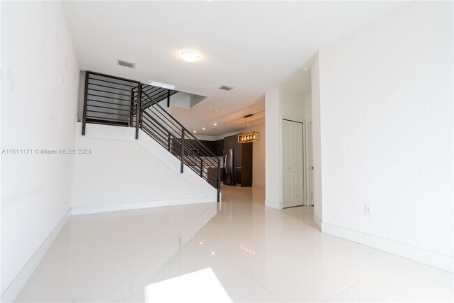 Foto del edificio - 481 SW 91st Ct