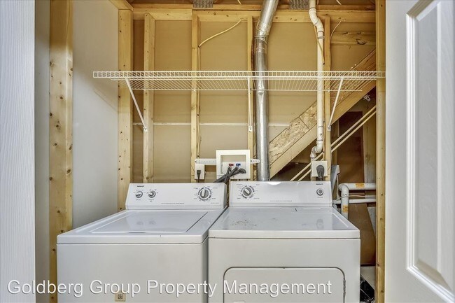 Foto del edificio - 4 br, 3.5 bath House - 17617 Potter Bell Way