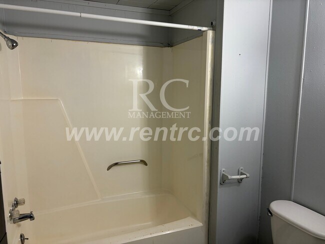Foto del edificio - 1420-C Cleveland-