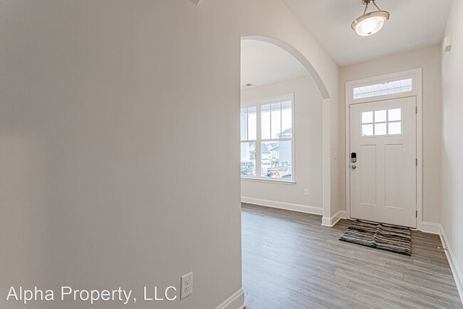 Building Photo - 4 br, 3 bath House - 73 Tannery Dr