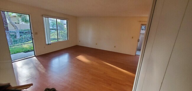 Large window to enjoy outdoor view. - 7852 Camino Raposa