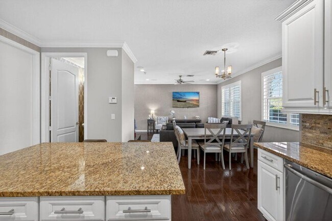 Building Photo - 4543 Mediterrenean Circle, Palm Beach Gardens, FL 33418