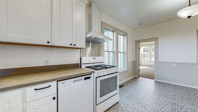 Building Photo - 4 br, 2 bath House - 336 W Sonoma