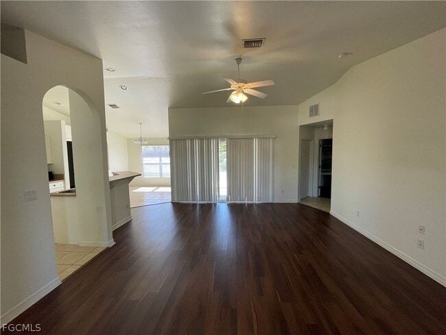 Foto del edificio - 1428 SW 29th St