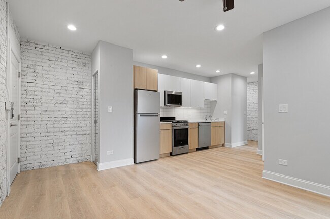 Foto del edificio - 1631 W Chase Ave
