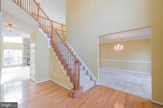 Building Photo - 15335 Warm Springs Ln