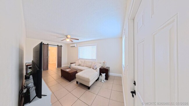 Foto del edificio - 407 NW 7th St