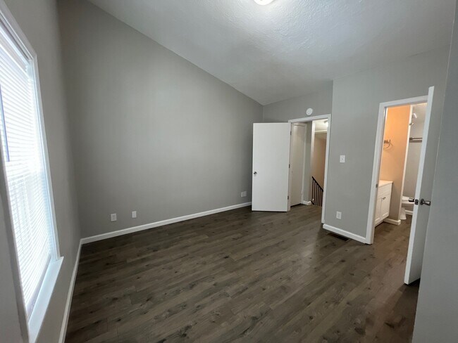 Foto del edificio - 961 Old Hickory Blvd