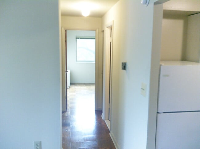 Building Photo - 8221 Garland Ave