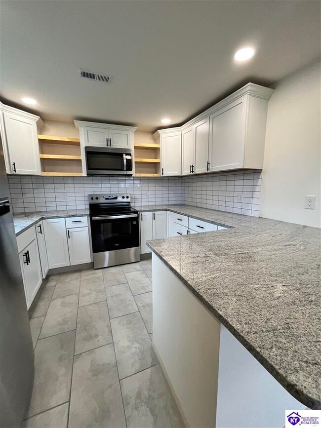 Building Photo - 1003 W Vine St