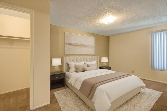 Building Photo - Fairgreen