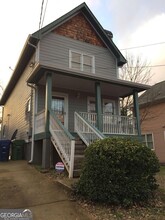 Building Photo - 685 Garibaldi St SW