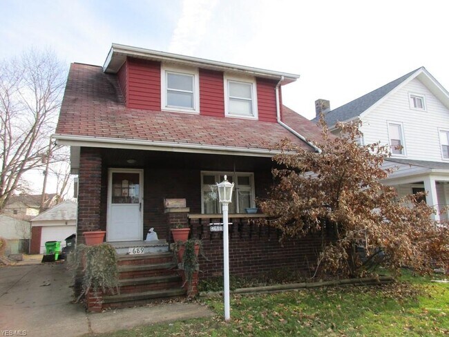 Foto del edificio - 4689 Rockwood Rd