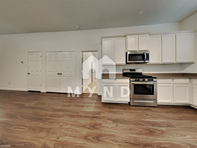 Building Photo - 4 br, 2 bath House - 15750 Harding Bend Dr