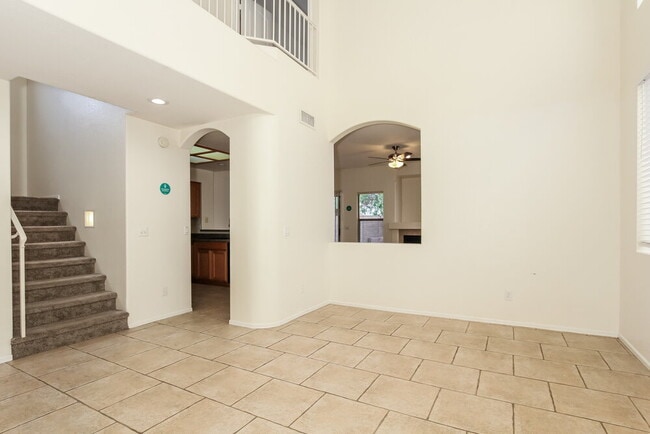 Building Photo - 3528 W Chama Dr