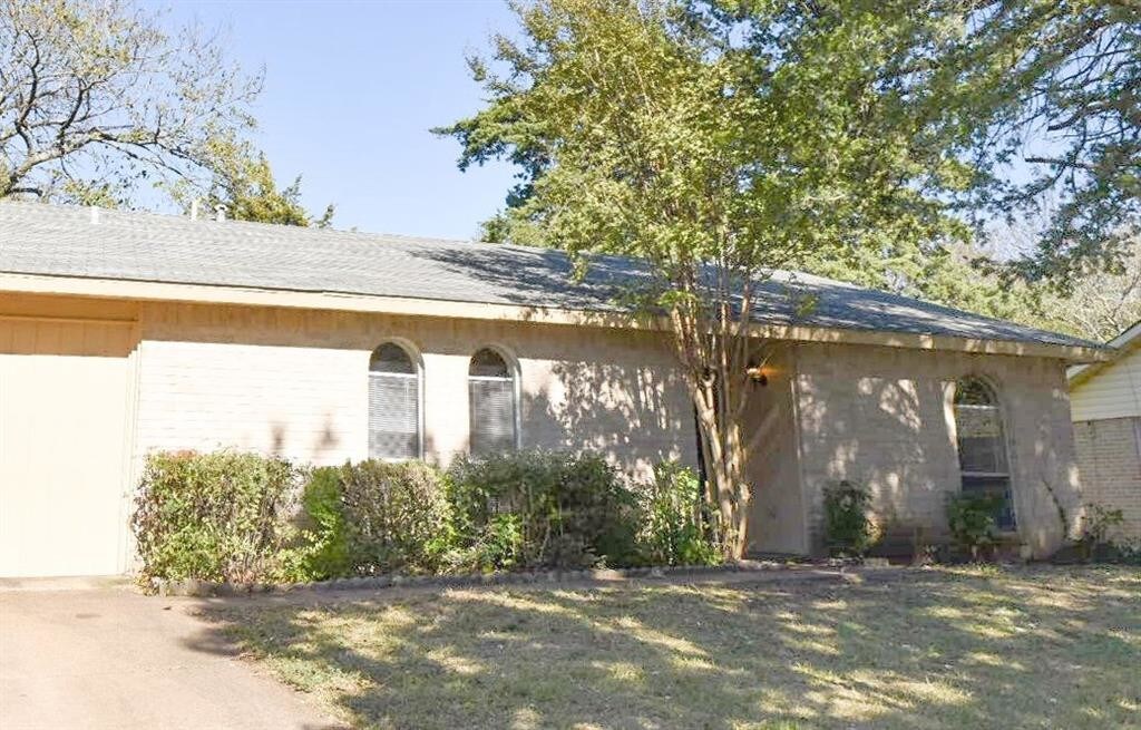 Primary Photo - 125 Sheffield Dr