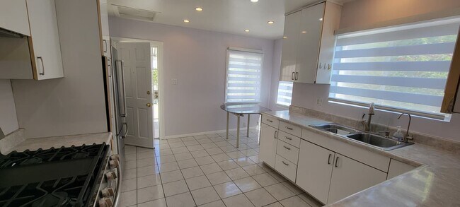 Foto del edificio - 567 South St