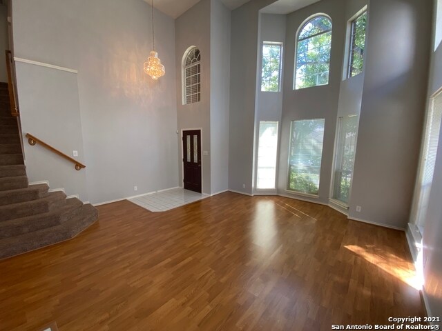 Building Photo - 11871 Stanton Dr
