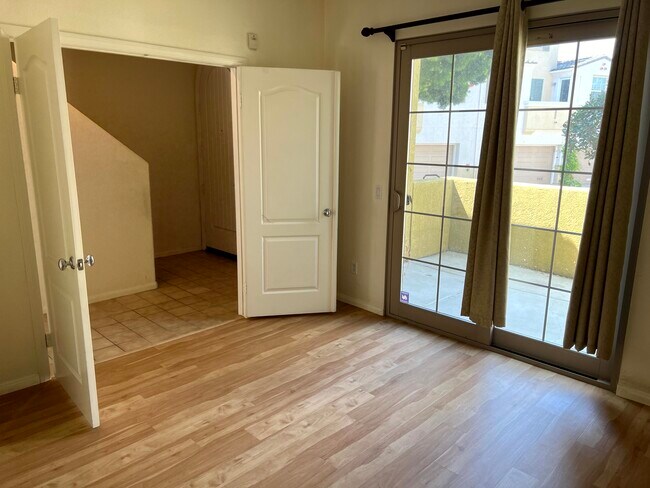 Foto del edificio - 1840 Spring Straw Ln