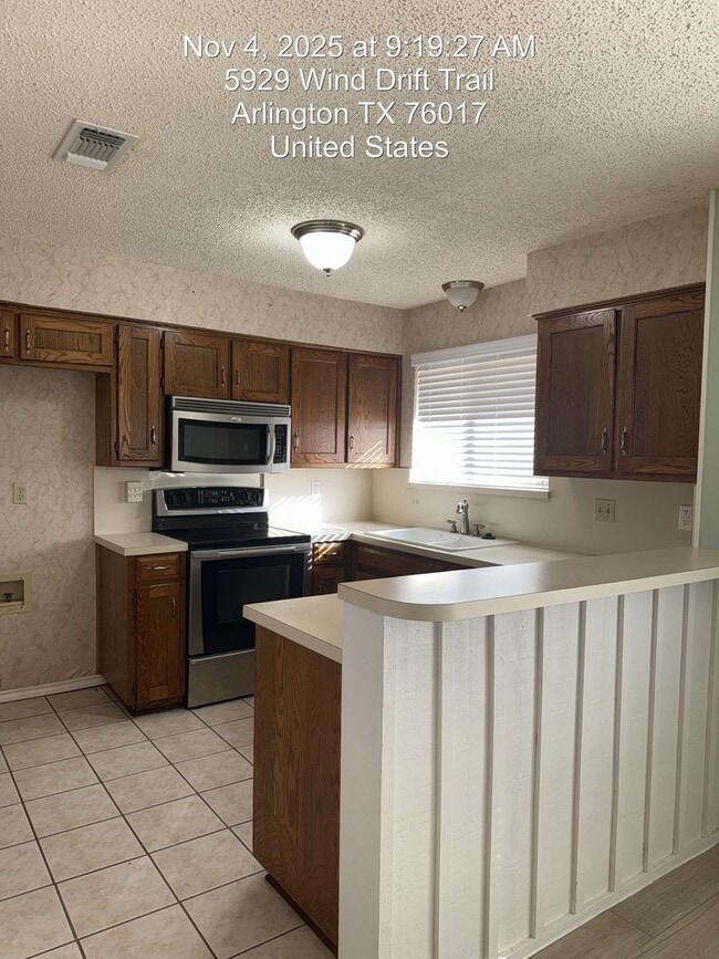 Building Photo - 5929 Wind Drift Trail